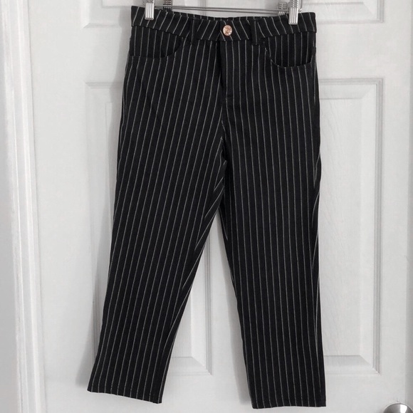 Striped capris from Banana Republic - Picture 1 of 6